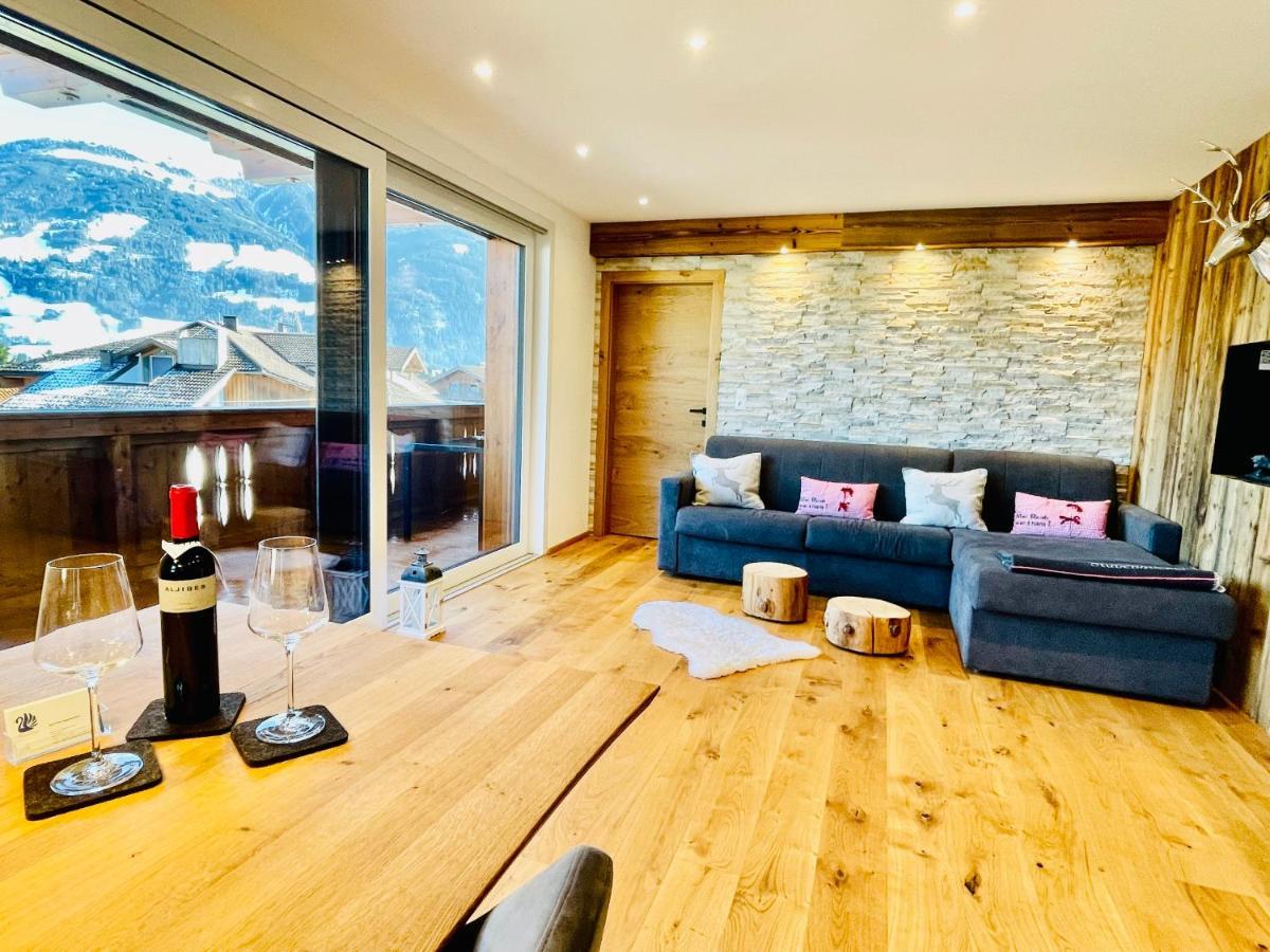 Royal Swan Appartement, Tirol Fugen Bagian luar foto